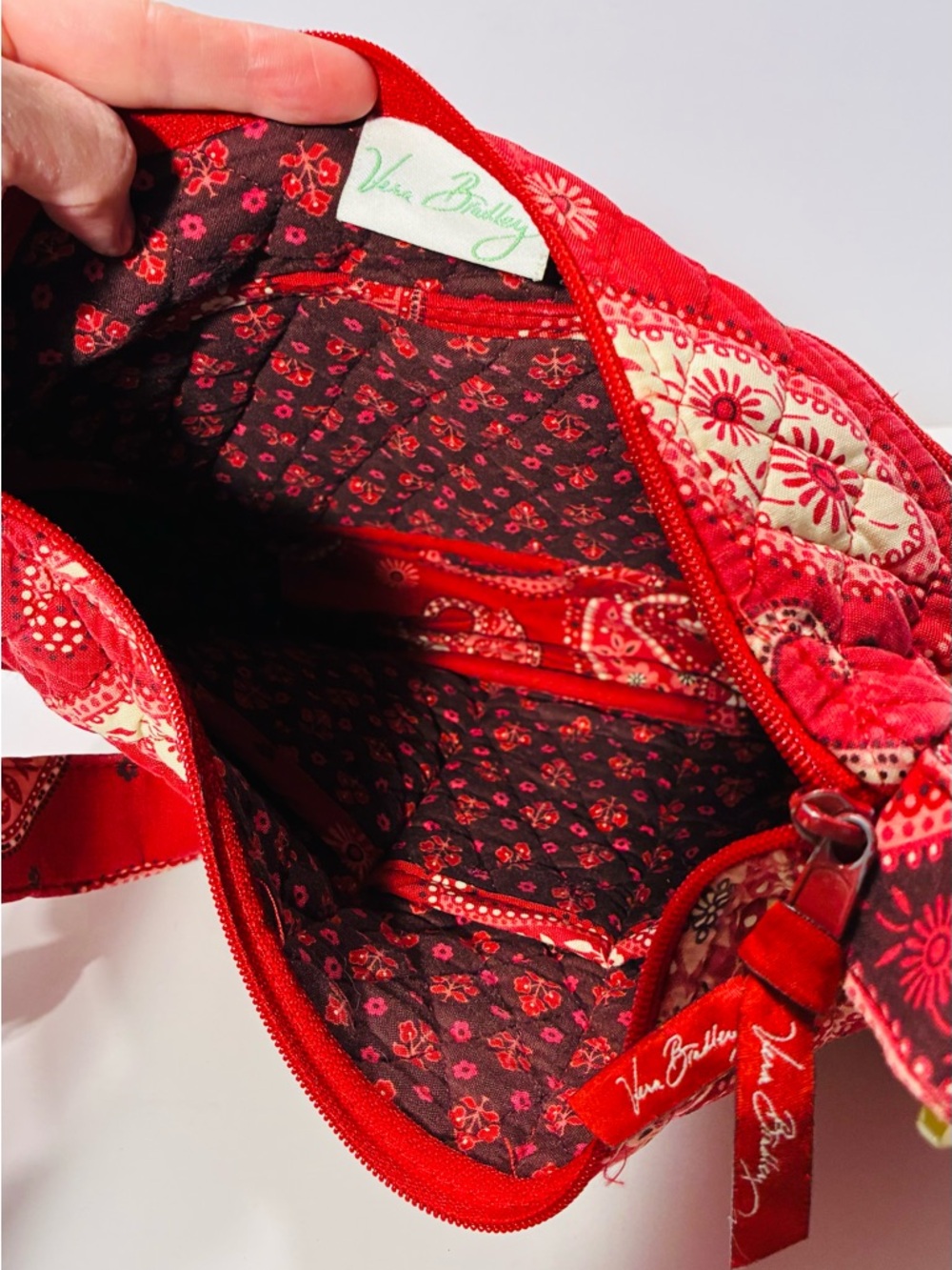 Y2K Vera Bradley Mesa Red Paisley Crossbody Bag USA MADE Vintage 4x11.75x8.5 - Picture 7 of 16